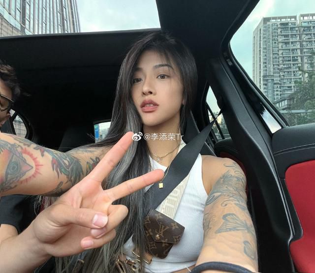男人午夜小视频